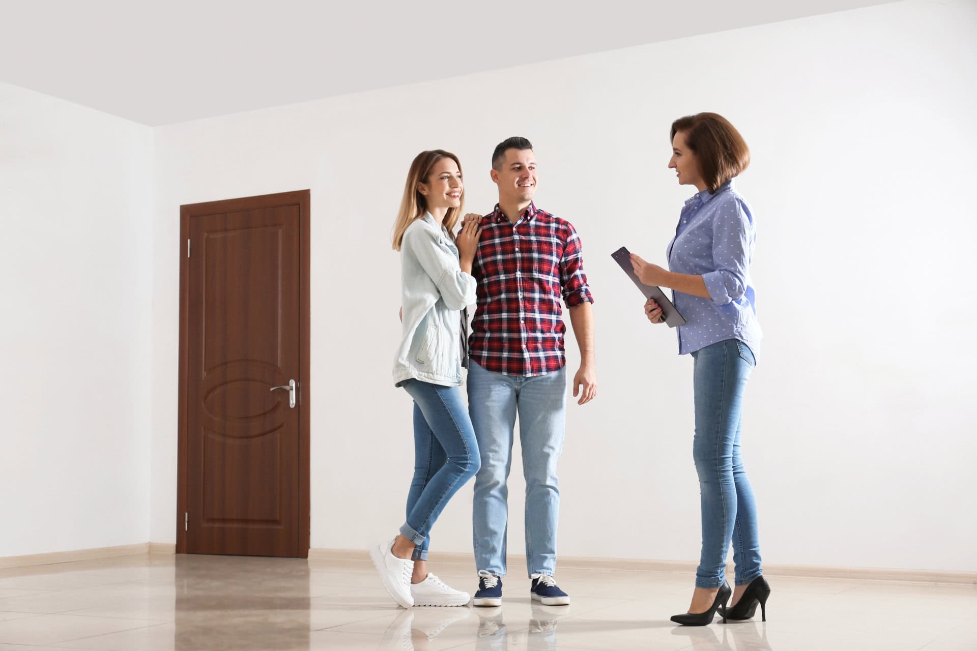 Guided Tour at 320 Grand Canyon Apartments in Midtown Reno